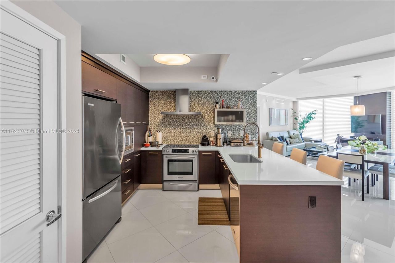 Квартира в Майами, США, 135 м² - фото 15