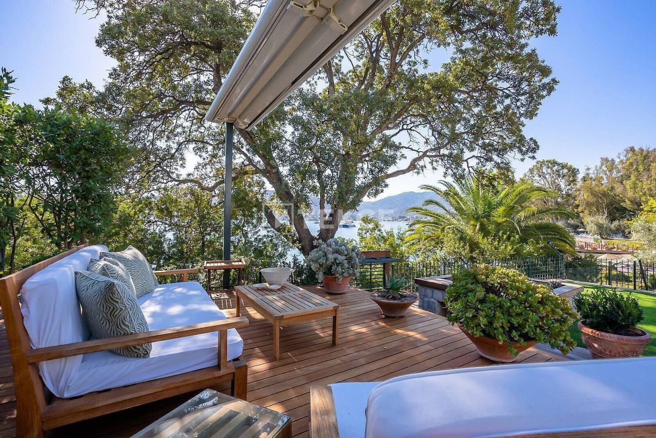 Вилла в Бодруме, Турция, 680 м² - фото 11