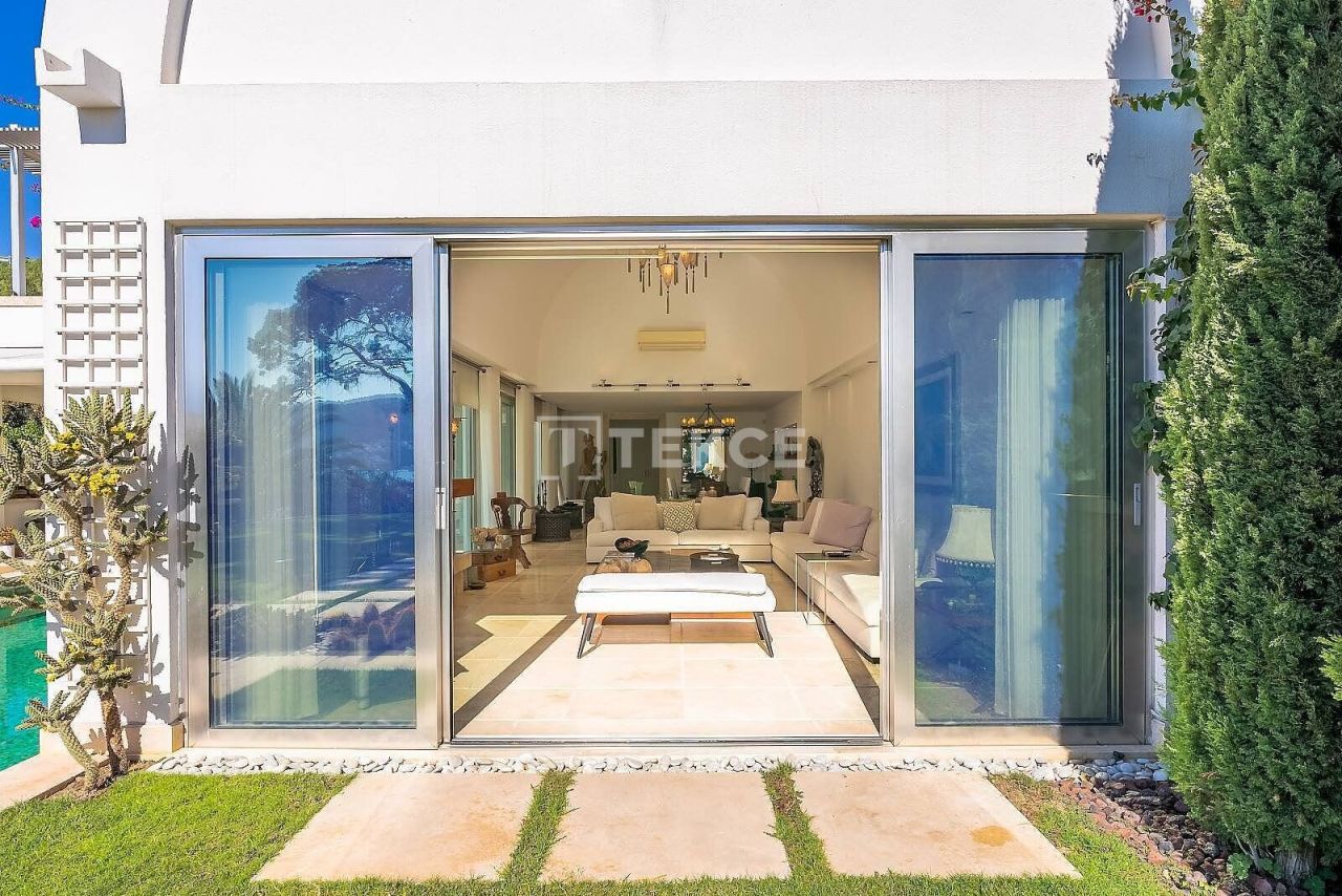 Вилла в Бодруме, Турция, 680 м² - фото 16