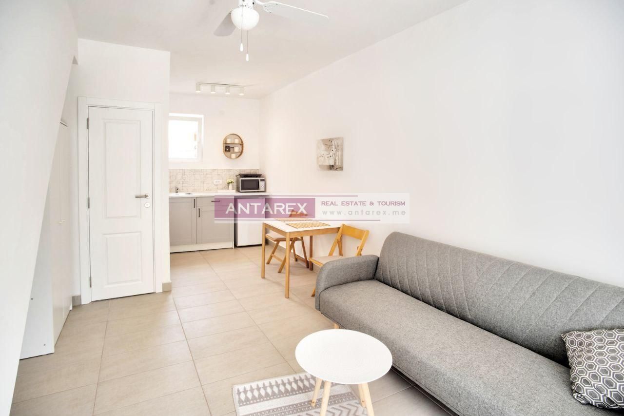 Вилла в Баошичах, Черногория, 200 м² - фото 8