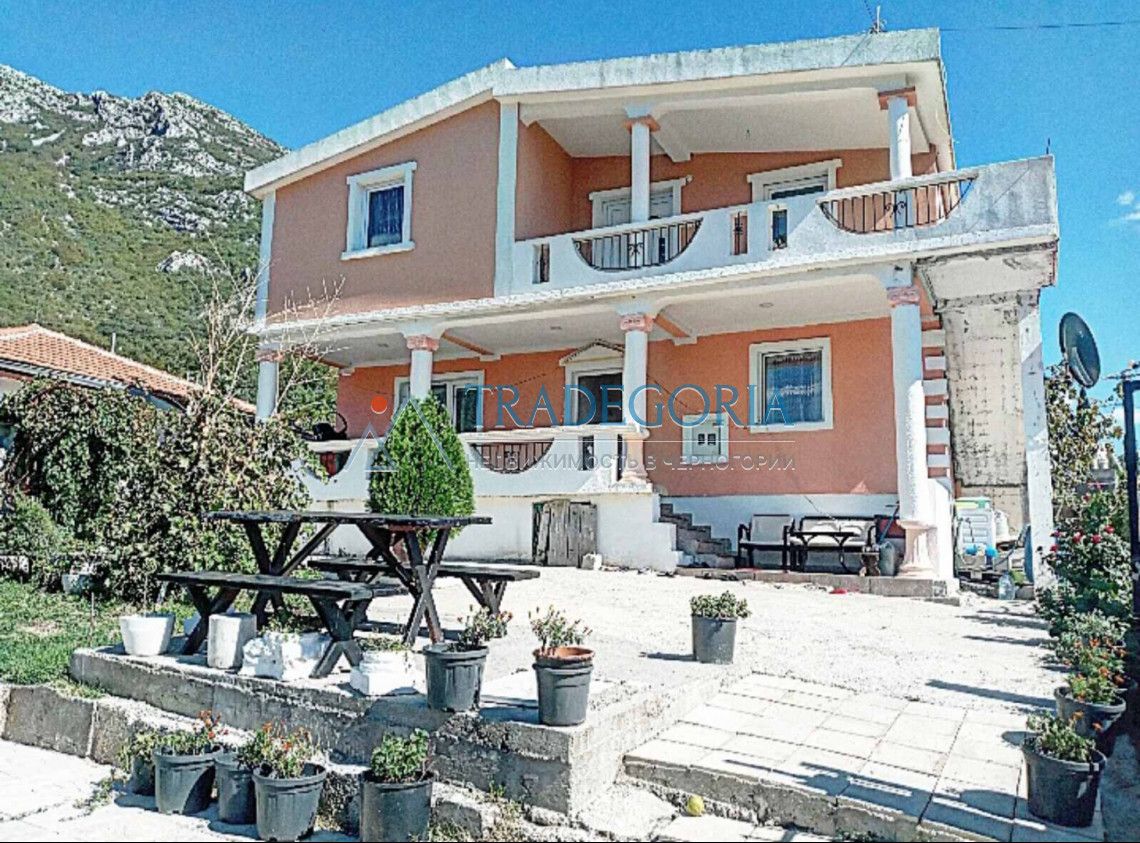 Дом в Сутоморе, Черногория, 180 м2 - фото 1