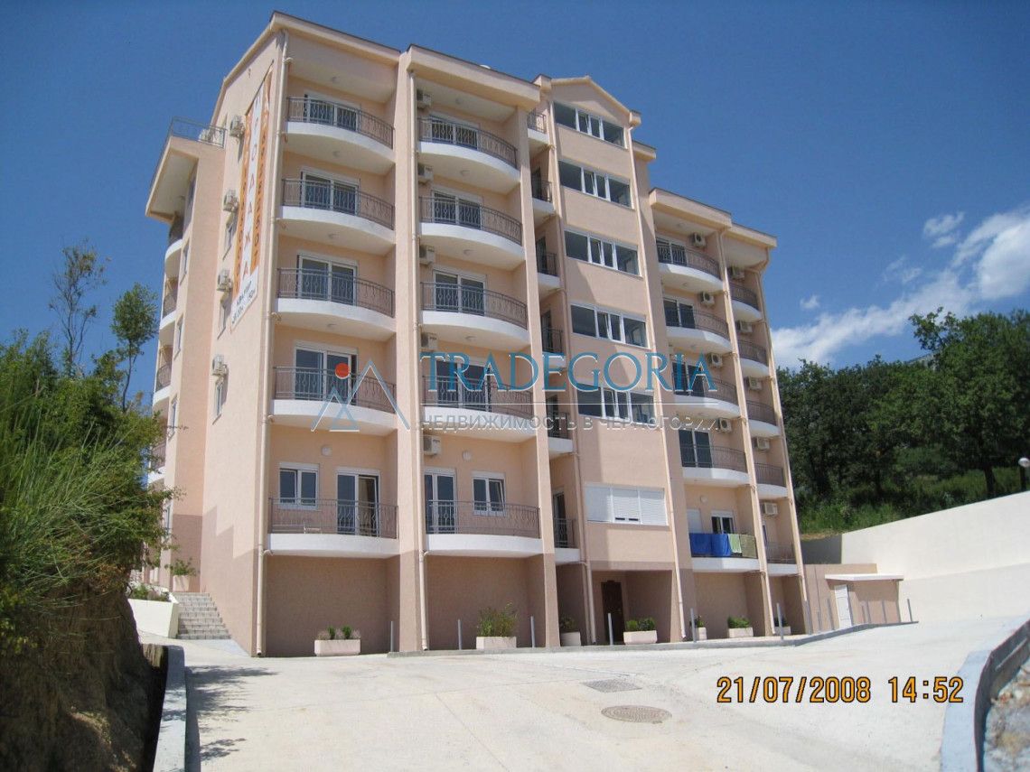 Квартира в Бечичи, Черногория, 105 м2 - фото 1