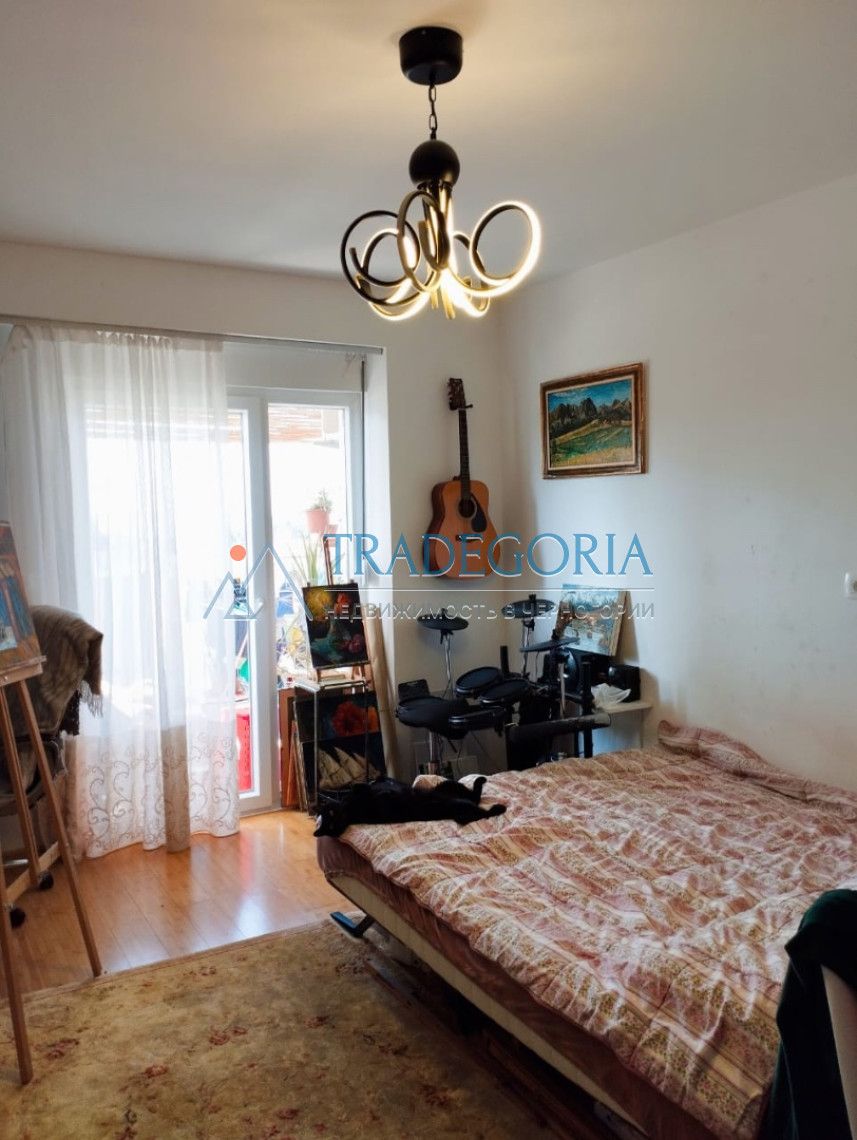 Квартира в Баре, Черногория, 40 м2 - фото 1