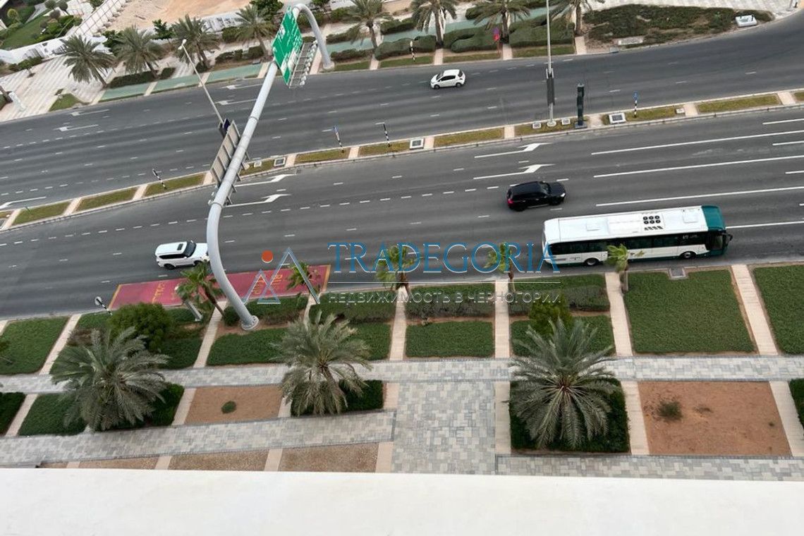 Квартира в Абу-Даби, ОАЭ, 915 м2 - фото 1