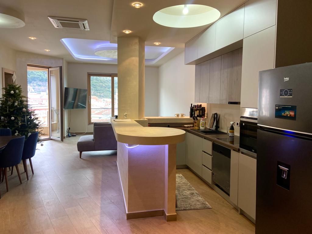 Квартира в Будве, Черногория, 104 м² - фото 9