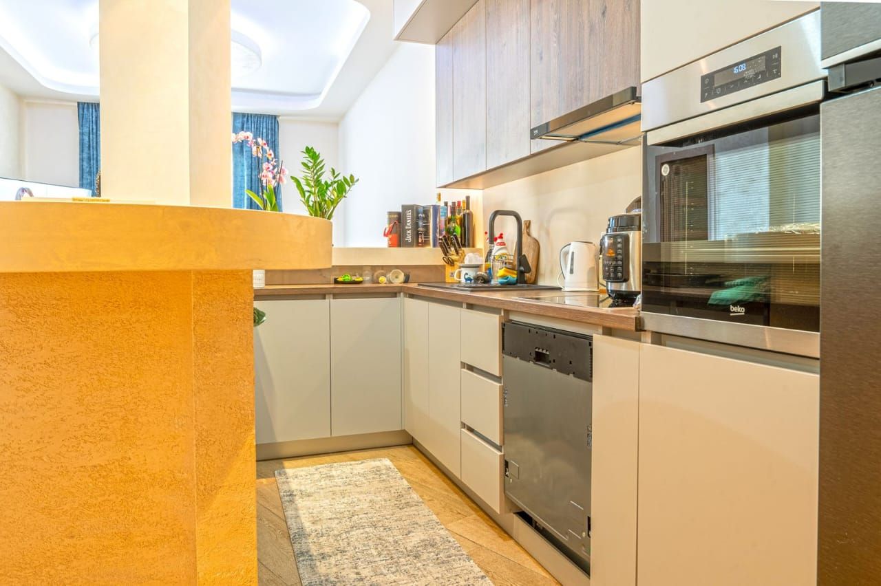 Квартира в Будве, Черногория, 104 м² - фото 17