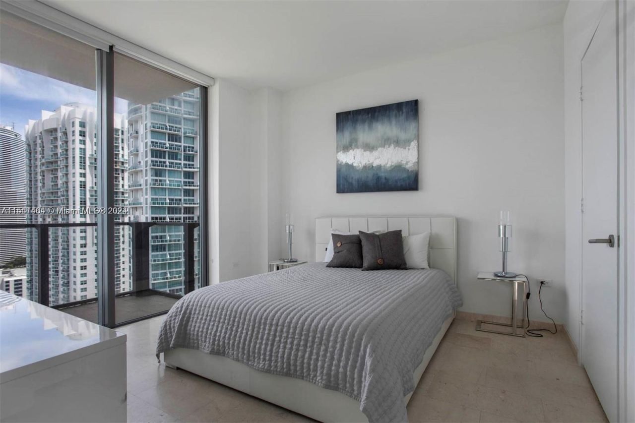 Квартира в Майами, США, 110 м² - фото 12