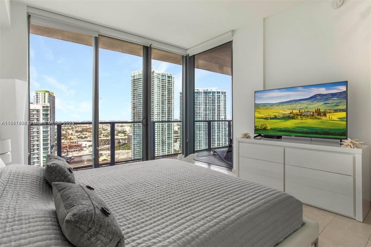 Квартира в Майами, США, 110 м² - фото 9