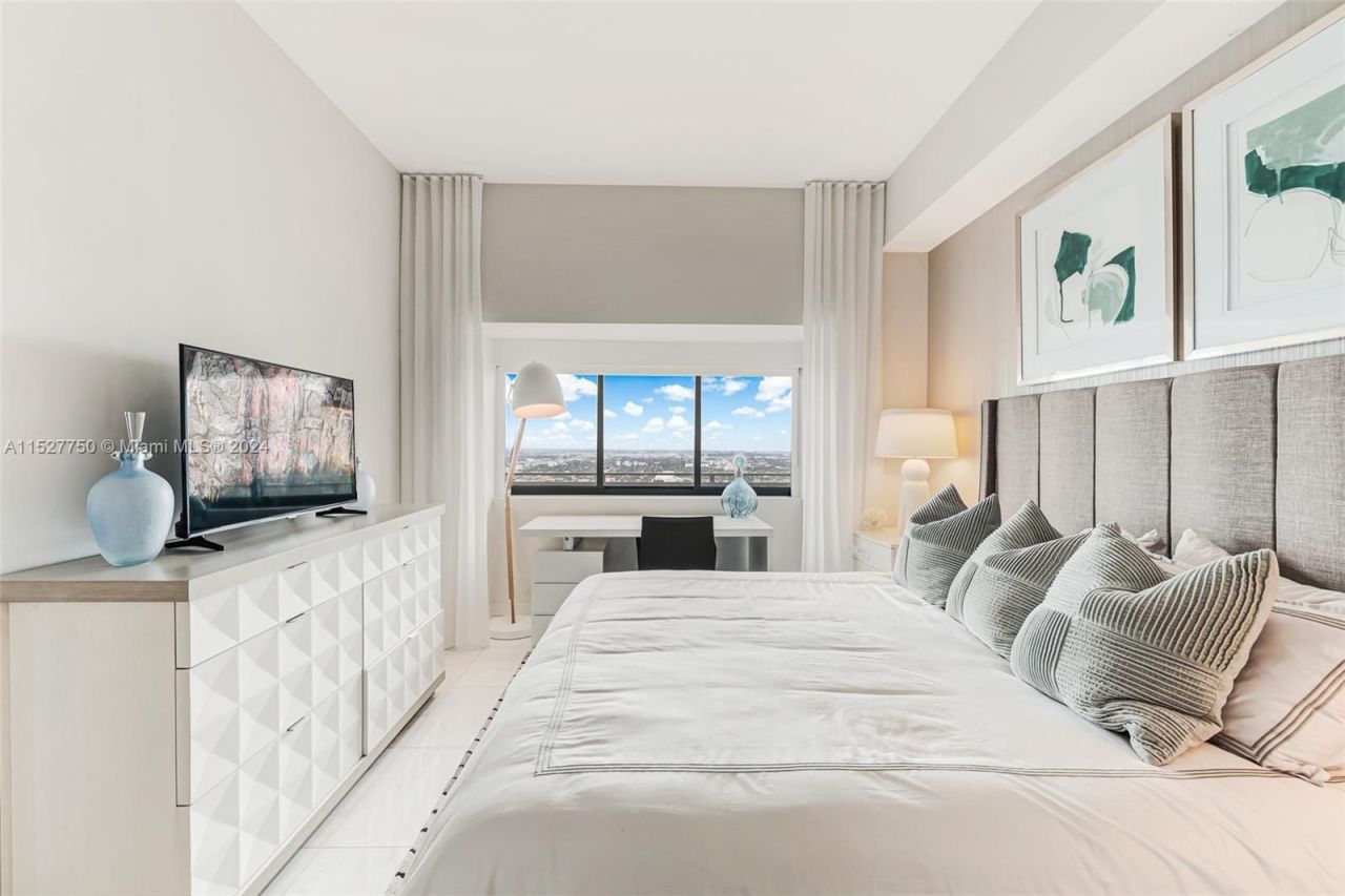 Квартира в Майами, США, 110 м² - фото 13