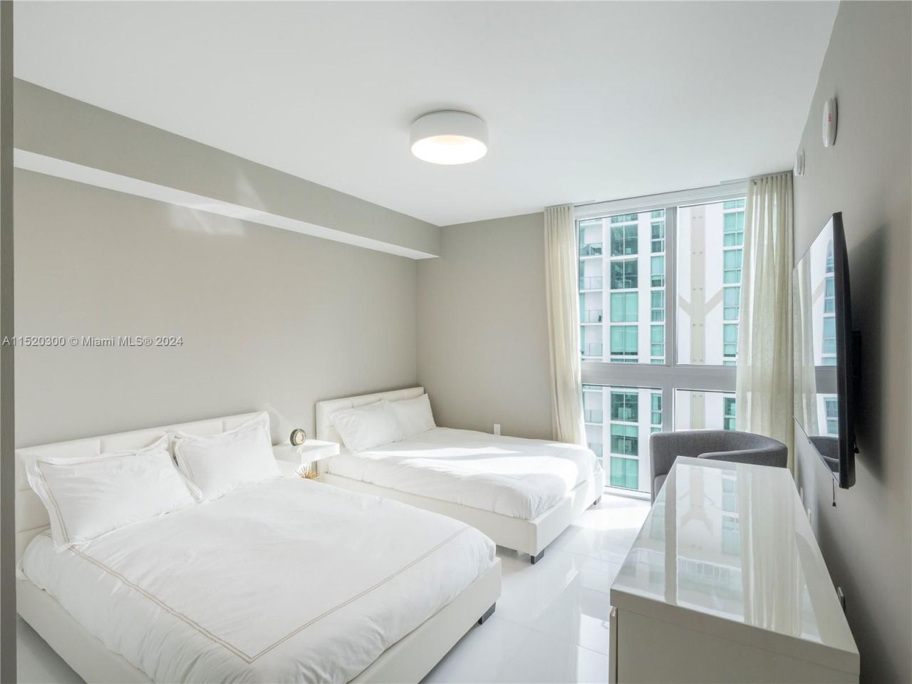 Квартира в Майами, США, 180 м² - фото 15