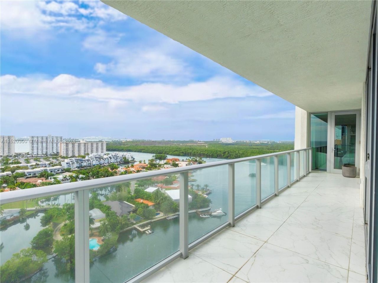 Квартира в Майами, США, 180 м² - фото 8