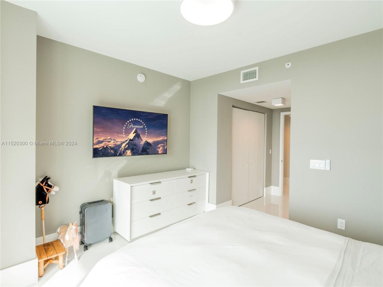 Квартира в Майами, США, 180 м² - фото 16