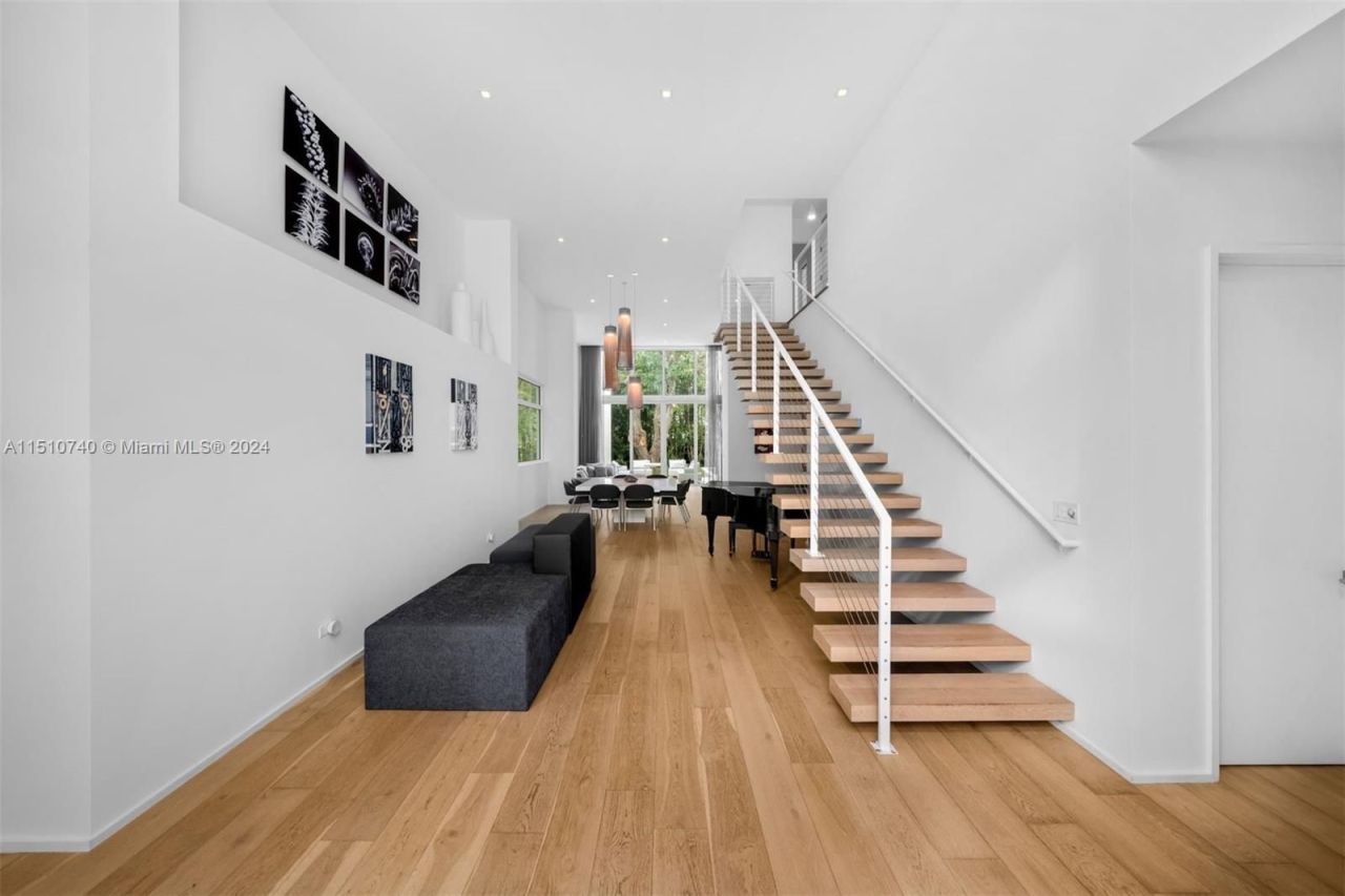 Вилла в Майами, США, 300 м² - фото 2