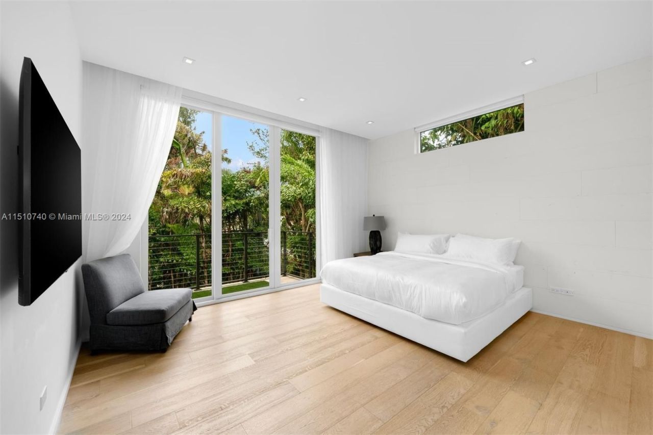 Вилла в Майами, США, 300 м² - фото 12