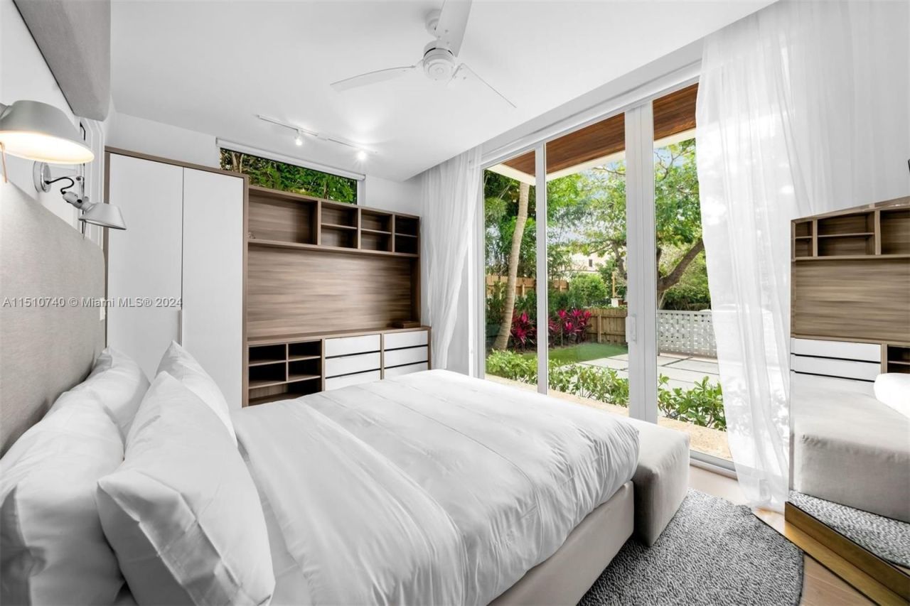 Вилла в Майами, США, 300 м² - фото 18