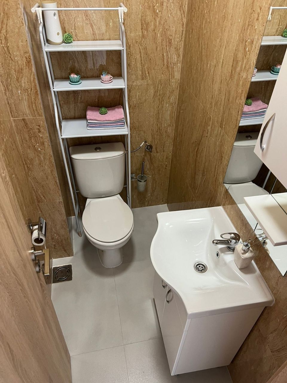 Квартира в Будве, Черногория, 66 м² - фото 14