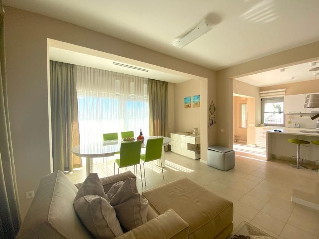 Дом в Будве, Черногория, 200 м² - фото 2