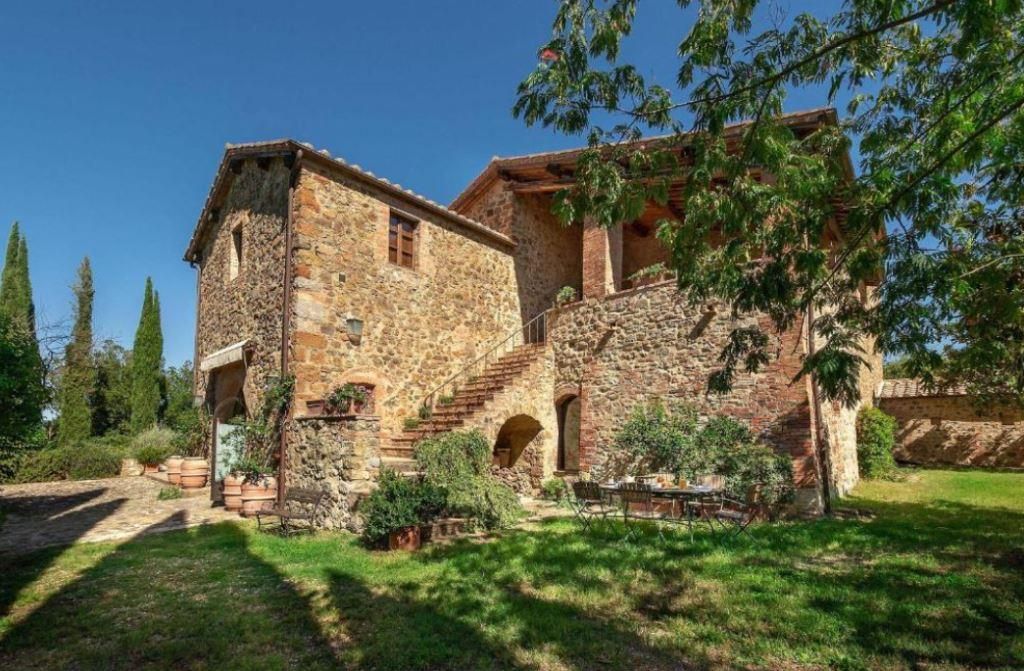 Поместье в Монтальчино, Италия, 800 м² - фото 4