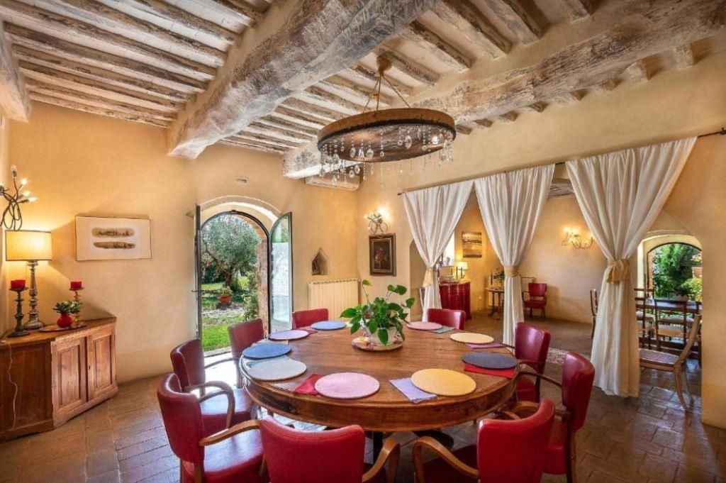 Поместье в Монтальчино, Италия, 800 м² - фото 14