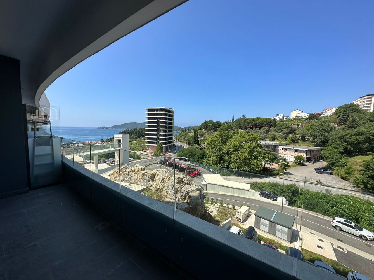 Квартира в Будве, Черногория, 48.44 м² - фото 2