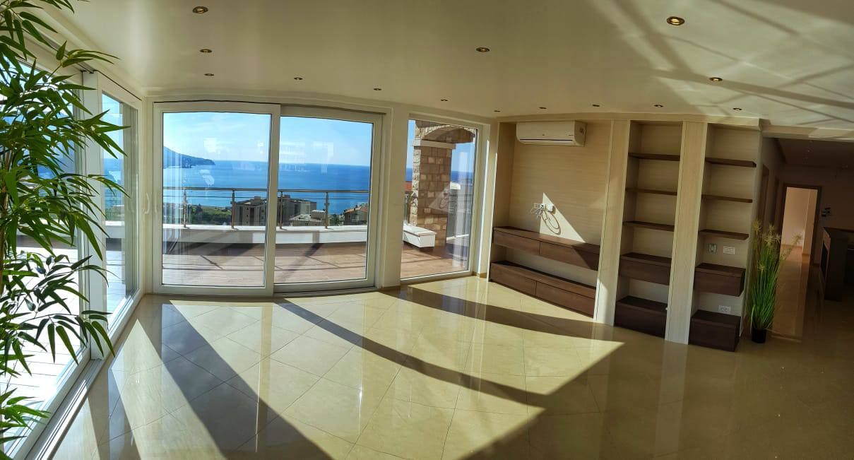 Квартира в Будве, Черногория, 158 м² - фото 4