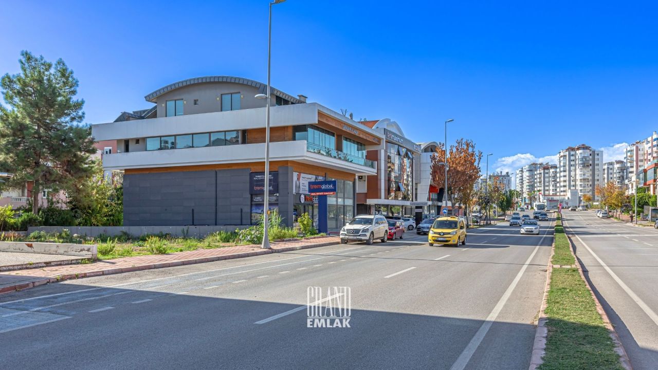 Офис в Анталии, Турция, 360 м² - фото 3