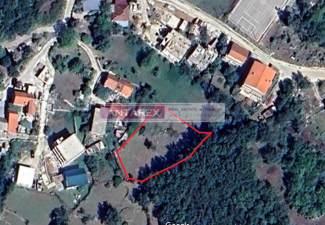 Земля в Херцег-Нови, Черногория, 1 530 м² - фото 2