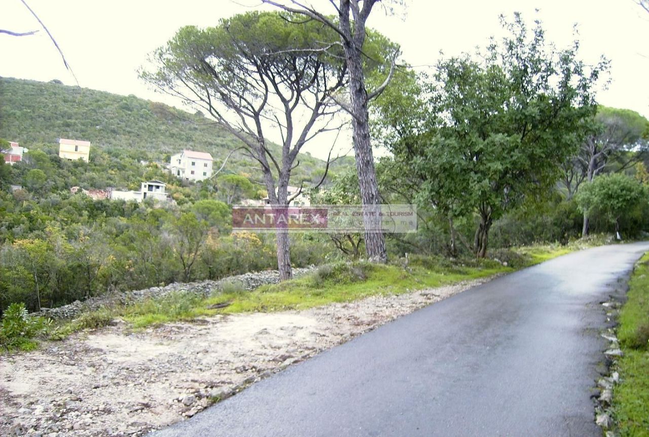 Земля в Мириште, Черногория, 400 м² - фото 5