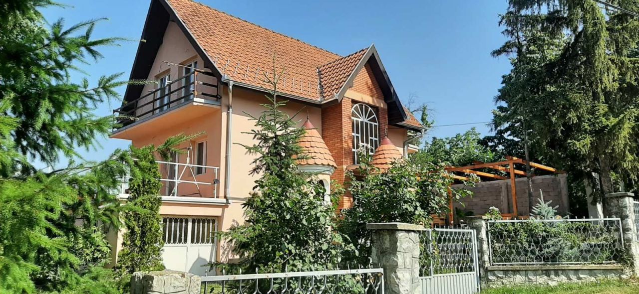 Дом в Белграде, Сербия, 283 м2 - фото 1