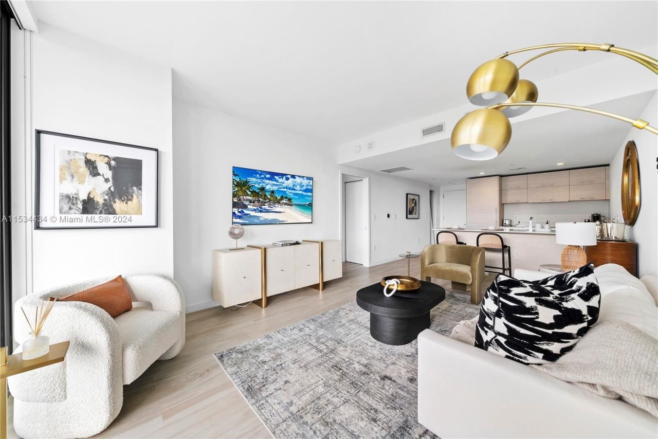 Квартира в Майами, США, 80 м² - фото 2