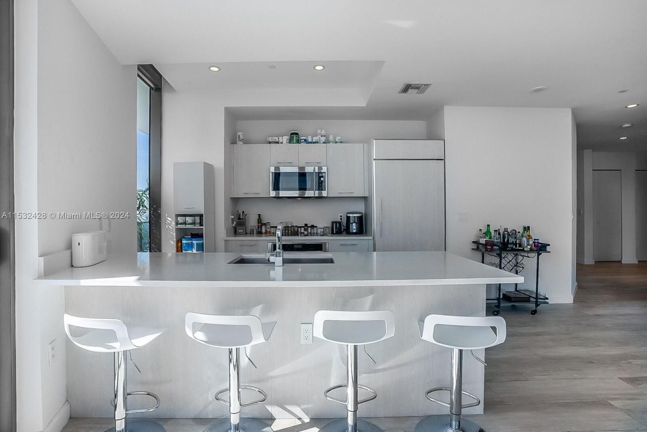 Квартира в Майами, США, 130 м² - фото 6