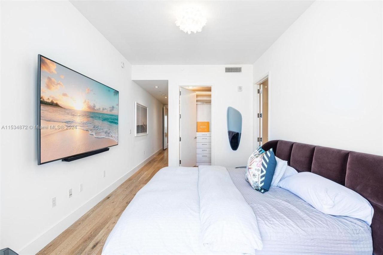 Квартира в Майами, США, 160 м² - фото 16