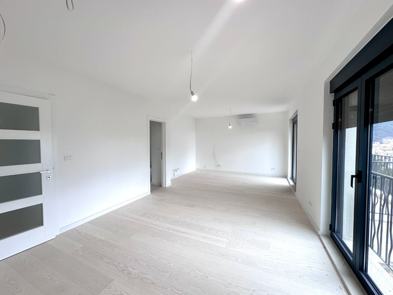 Квартира в Будве, Черногория, 80 м² - фото 4