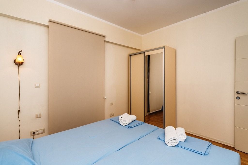 Квартира в Будве, Черногория, 77 м² - фото 11