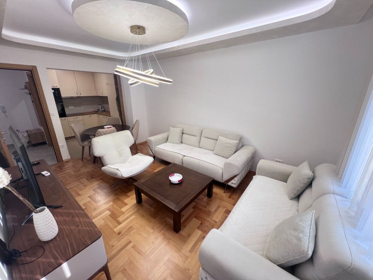 Квартира в Будве, Черногория, 77 м² - фото 18