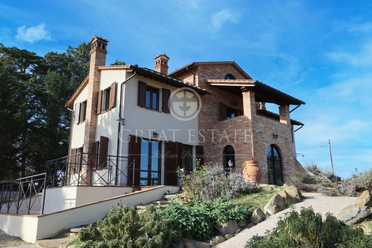 Дом в Кастильоне-дель-Лаго, Италия, 459.15 м2 - фото 1