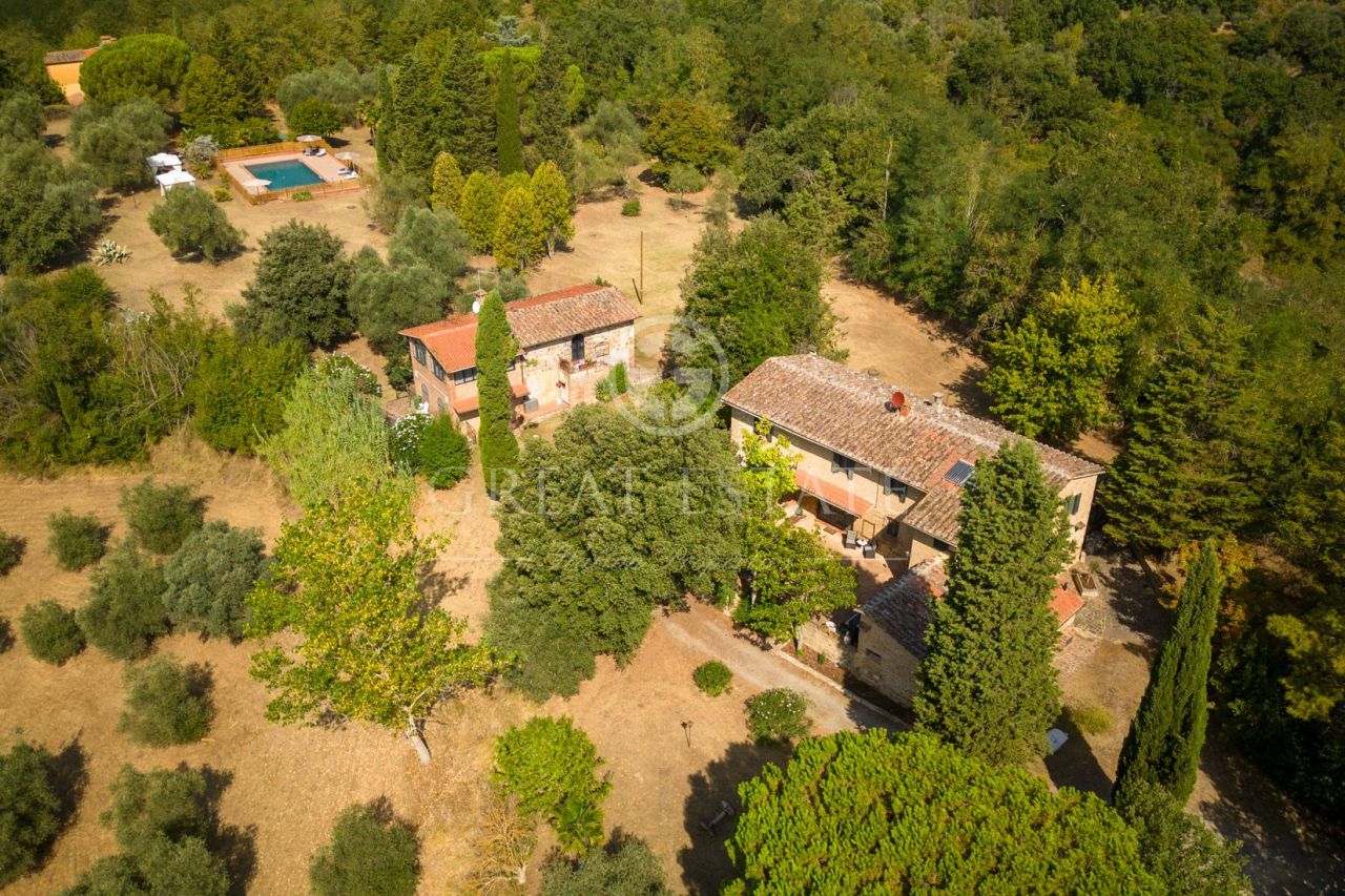 Дом в Ашано, Италия, 535.95 м2 - фото 1