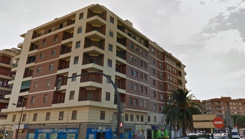 Коммерческая недвижимость в Валенсии, Испания, 4 600 м2 - фото 1