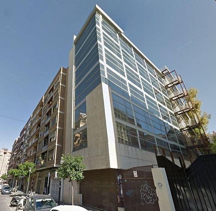 Коммерческая недвижимость в Валенсии, Испания, 1 500 м2 - фото 1
