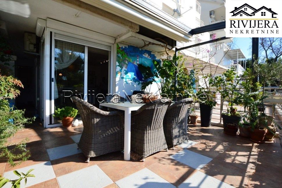 Квартира в Херцег-Нови, Черногория, 73 м² - фото 2