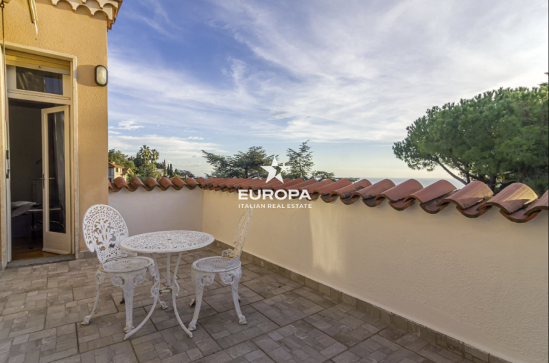 Вилла в Бордигере, Италия, 350 м² - фото 6