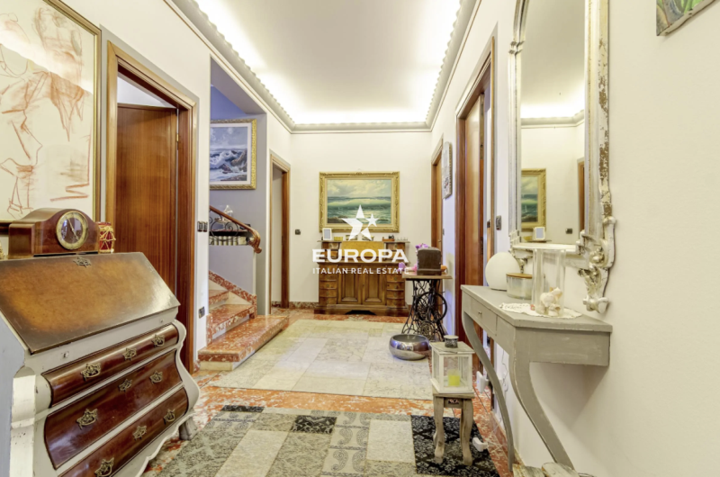 Вилла в Бордигере, Италия, 350 м² - фото 7