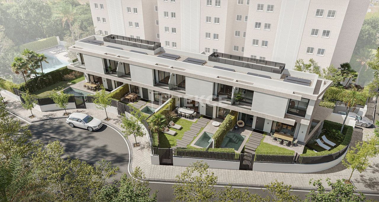 Таунхаус в Малаге, Испания, 174 м² - фото 2