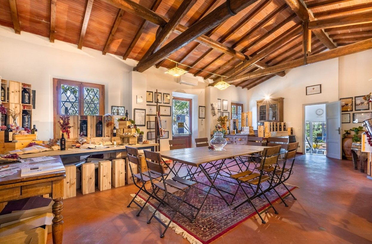 Производство во Флоренции, Италия, 4 700 м² - фото 6