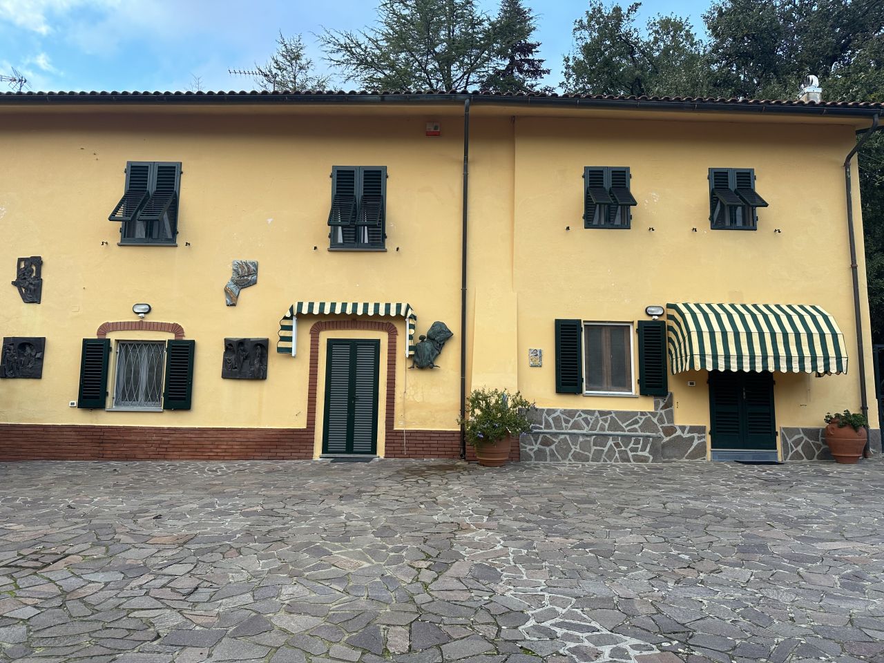Дом в Монтекатини-Терме, Италия, 950 м2 - фото 1