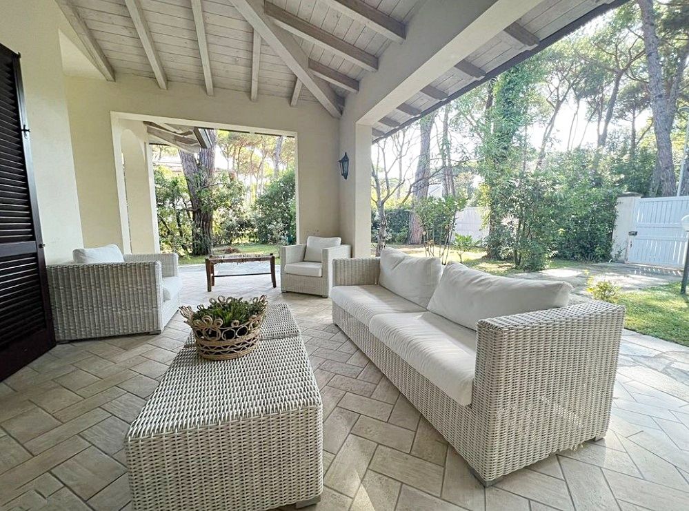 Вилла в Форте деи Марми, Италия, 200 м² - фото 4