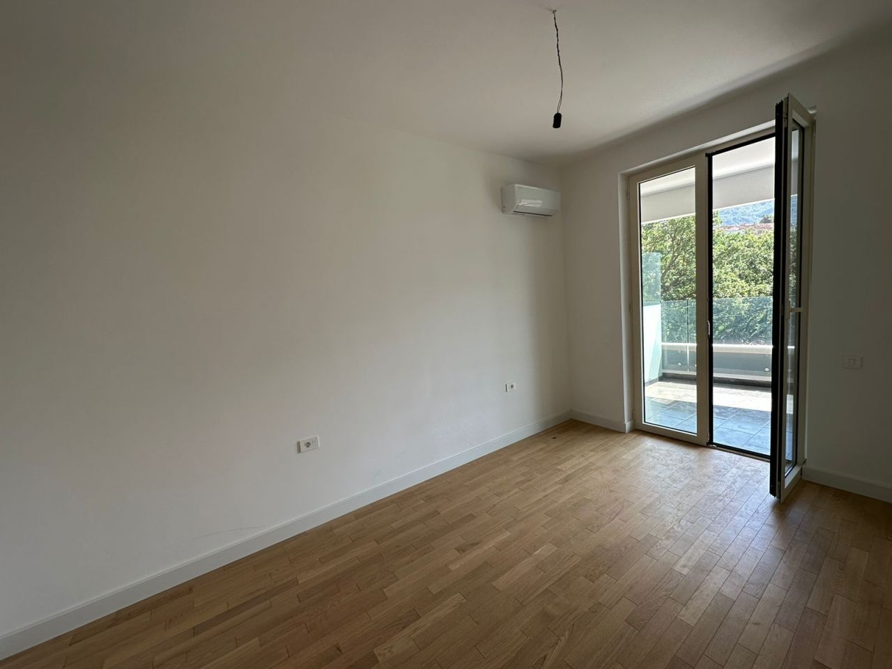 Квартира в Будве, Черногория, 52.73 м² - фото 2