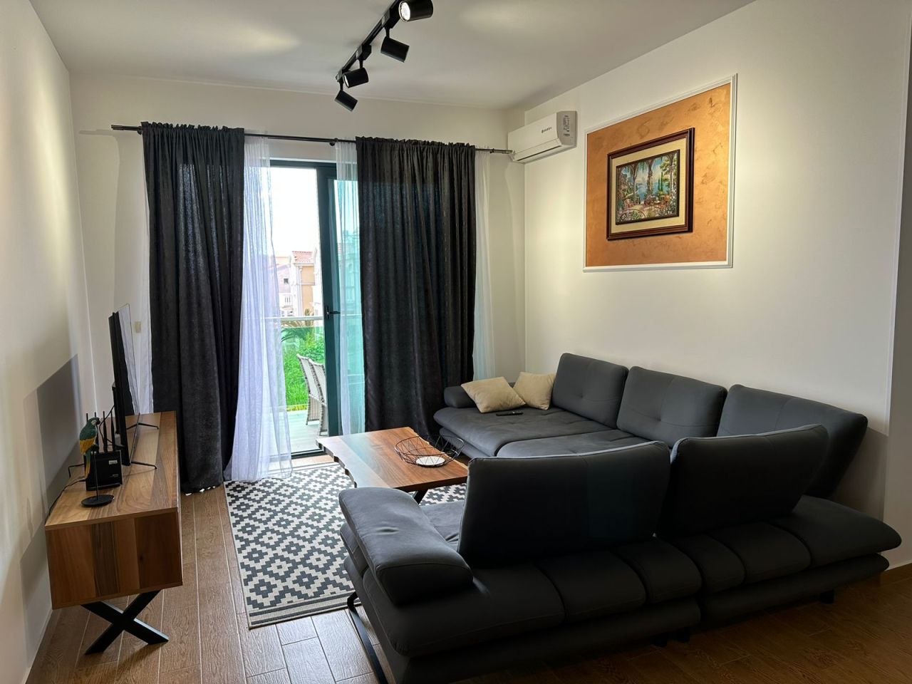 Квартира в Будве, Черногория, 81 м² - фото 2