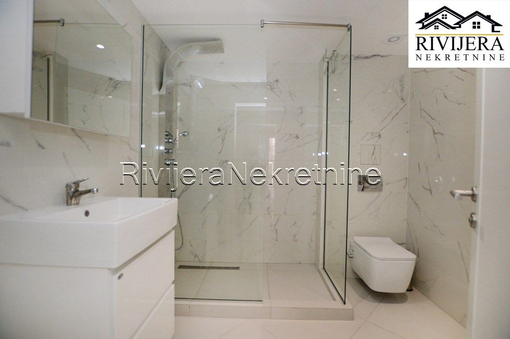 Квартира в Херцег-Нови, Черногория, 74 м² - фото 11