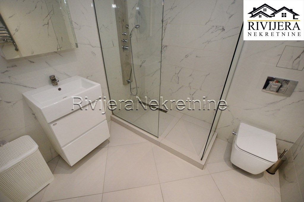 Квартира в Херцег-Нови, Черногория, 74 м² - фото 10